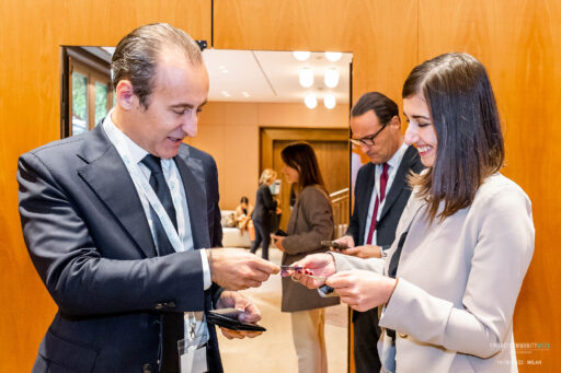 Roundtable: “Italy: a place where to invest?/!” FIVELEX